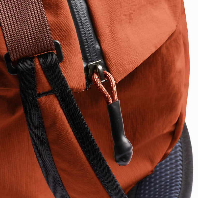 Lite Duffel Bag - Clay