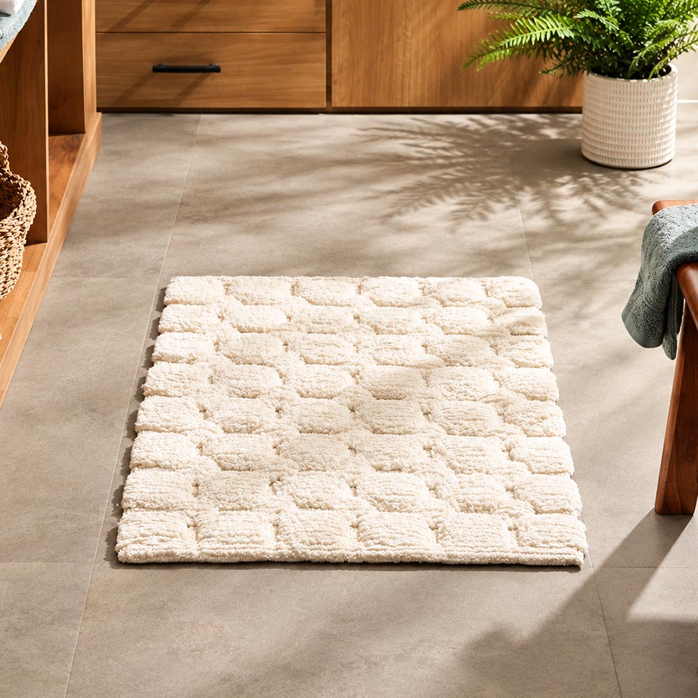 Louis Trellis Handloom Bathmat - Ivory