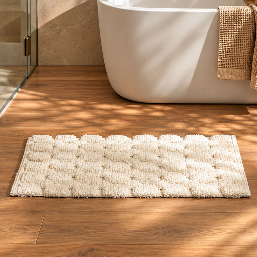 Louis Trellis Handloom Bathmat - Ivory