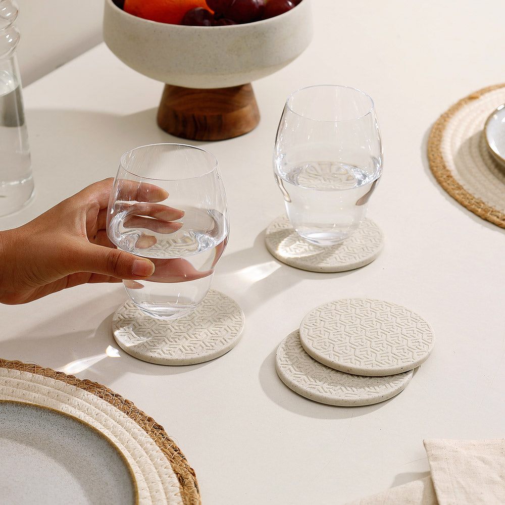 Lucas Round Coasters, Set of 4 - Speckled Cream