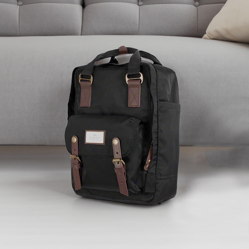 Macaroon Backpack 16L - Black