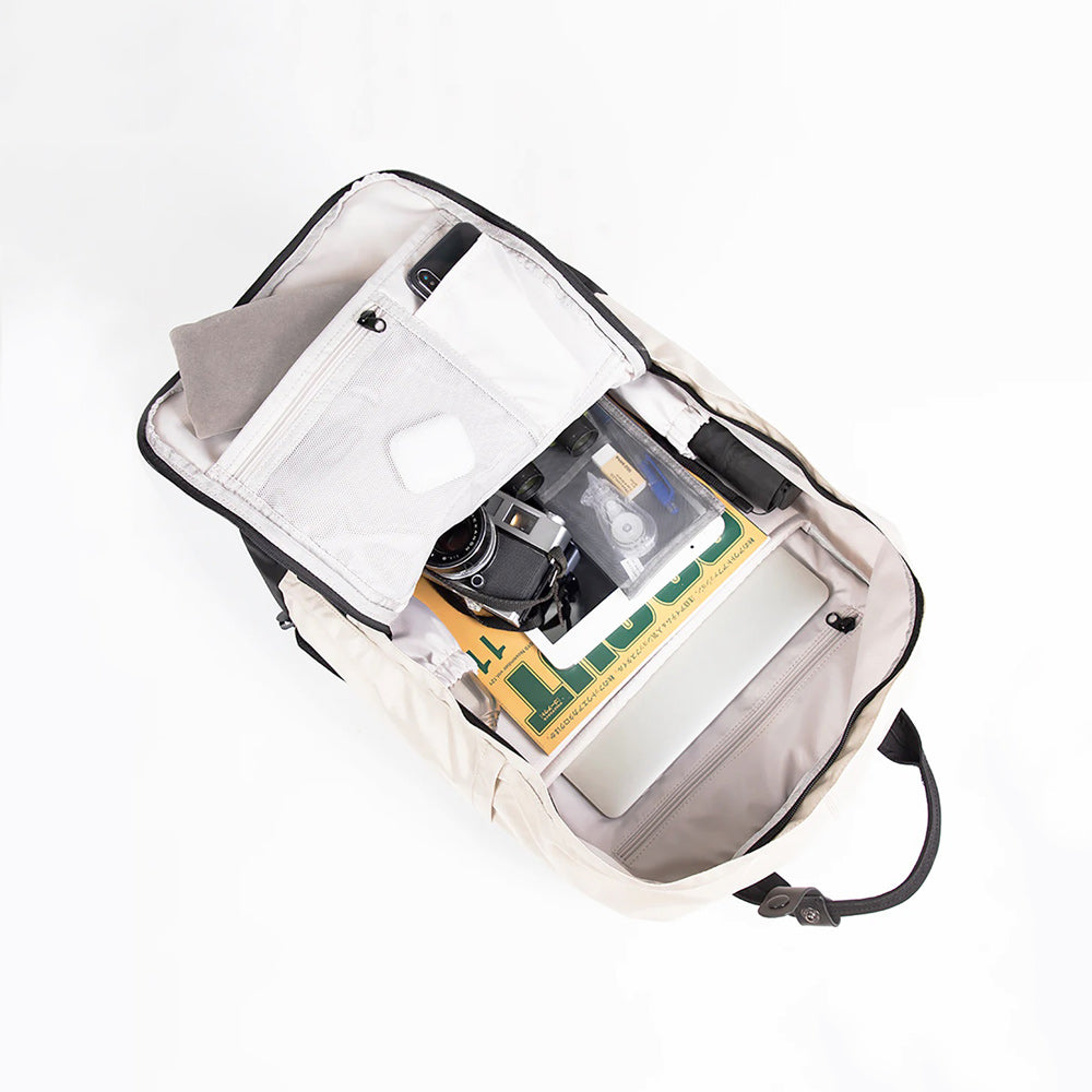 Macaroon Jumanji Series Backpack 20L - Sand & Black
