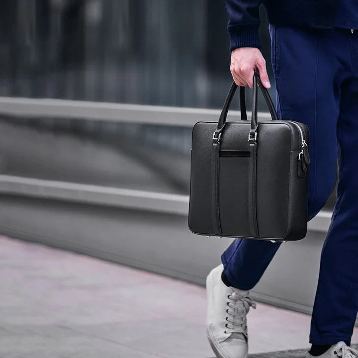 Manhattan Leather Briefcase - Black