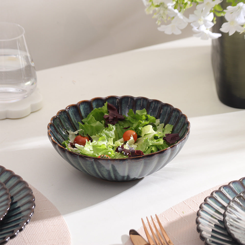 Mara Shallow Medium Bowl - Sea Green