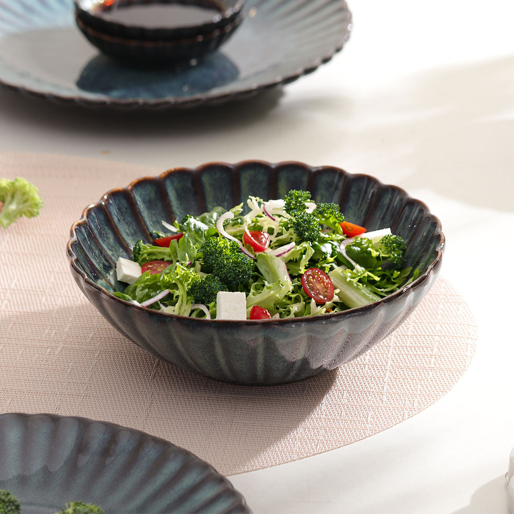 Mara Shallow Medium Bowl - Sea Green