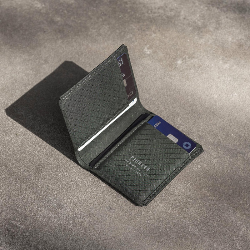 Matter Bifold Wallet - Forest RFID