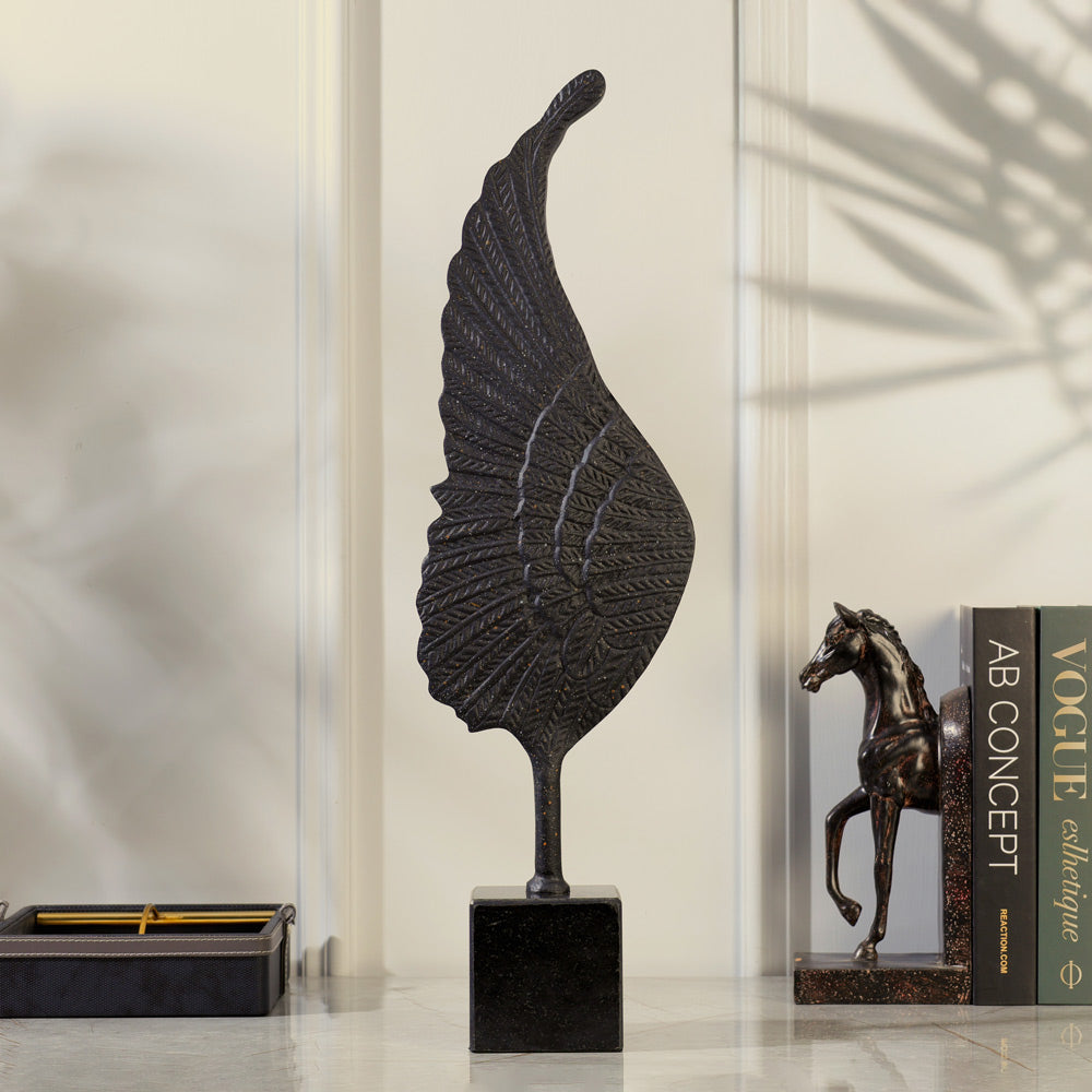 Quill Metal Sculpture XL - Speckled Black