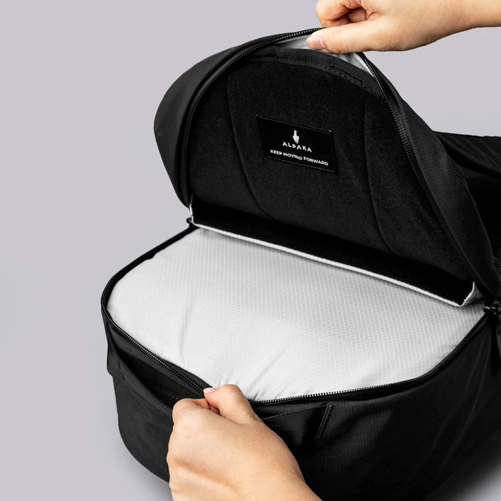 Metro Backpack Pro 24L - Axoflux Black 400D