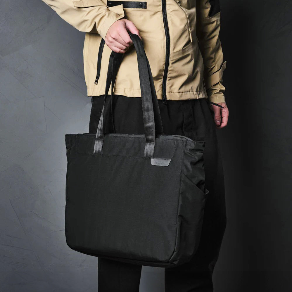 Metro Tote Bag - Axoflux Black