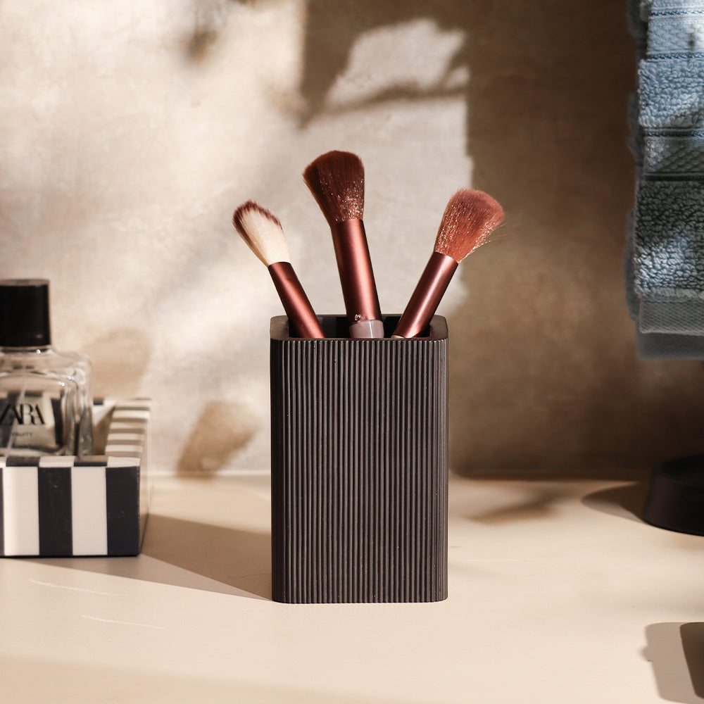 Midori Toothbrush Tumbler - Black