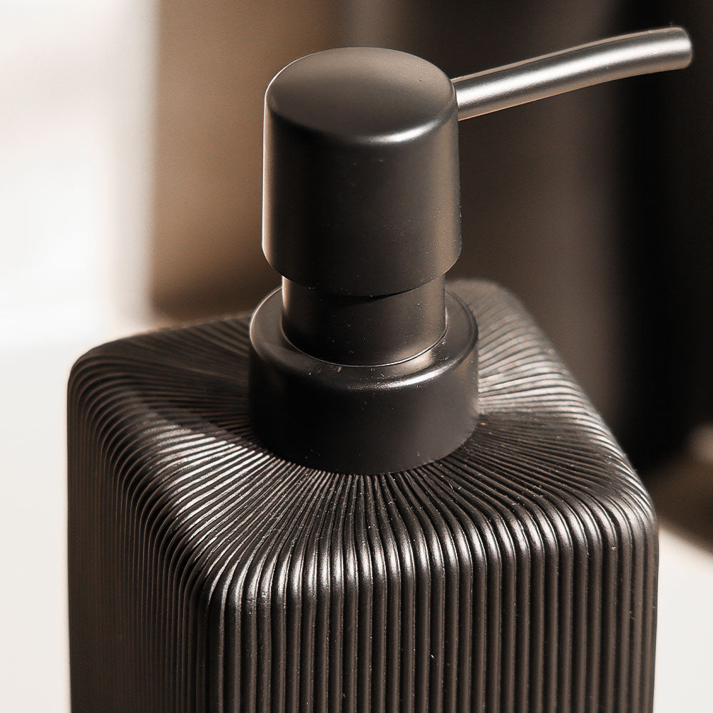 Midori Soap Dispenser - Black