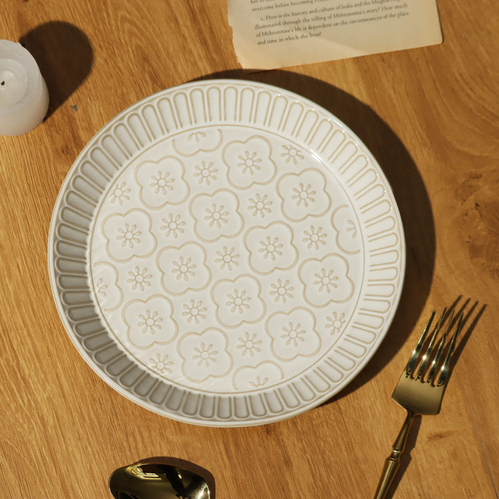 Mosaic Ceramic Medium Plate - Chiffon White