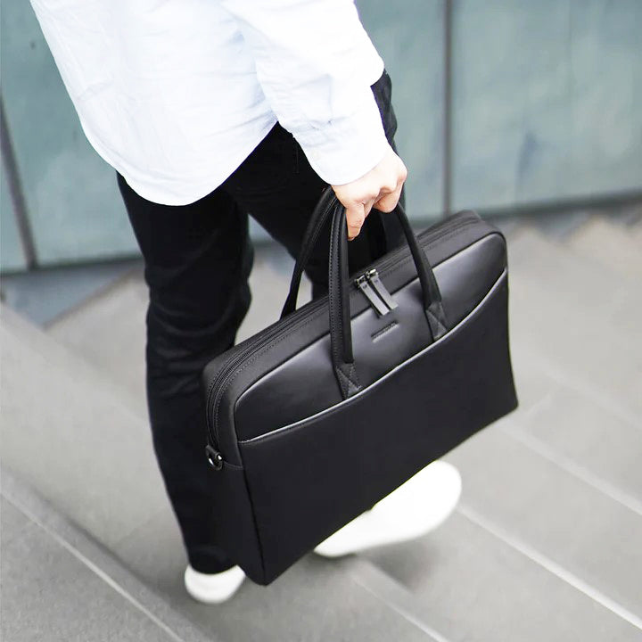 Motion Light Briefcase - Black