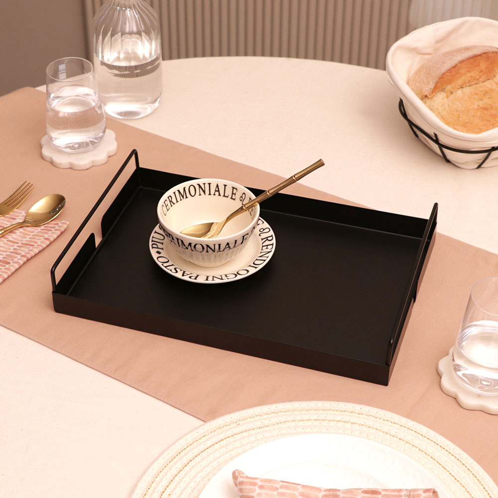 Muro Serving Tray Medium - Black