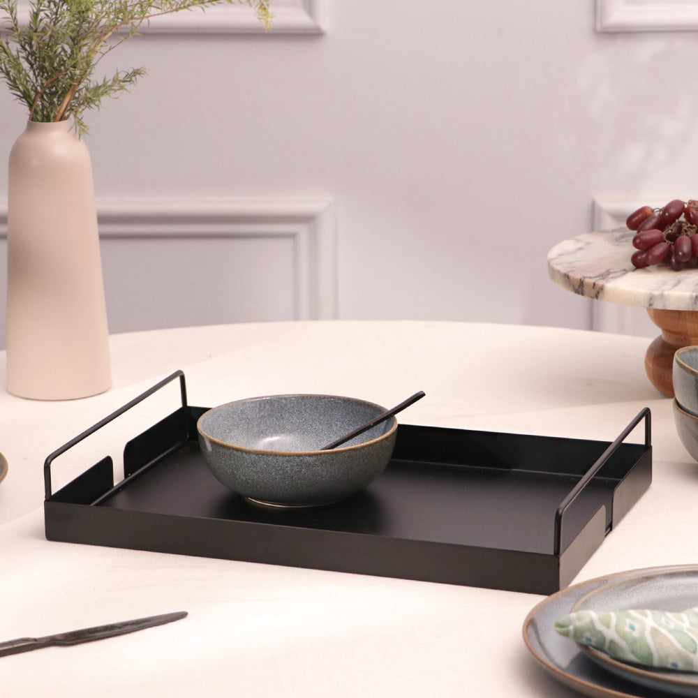 Muro Serving Tray Medium - Black