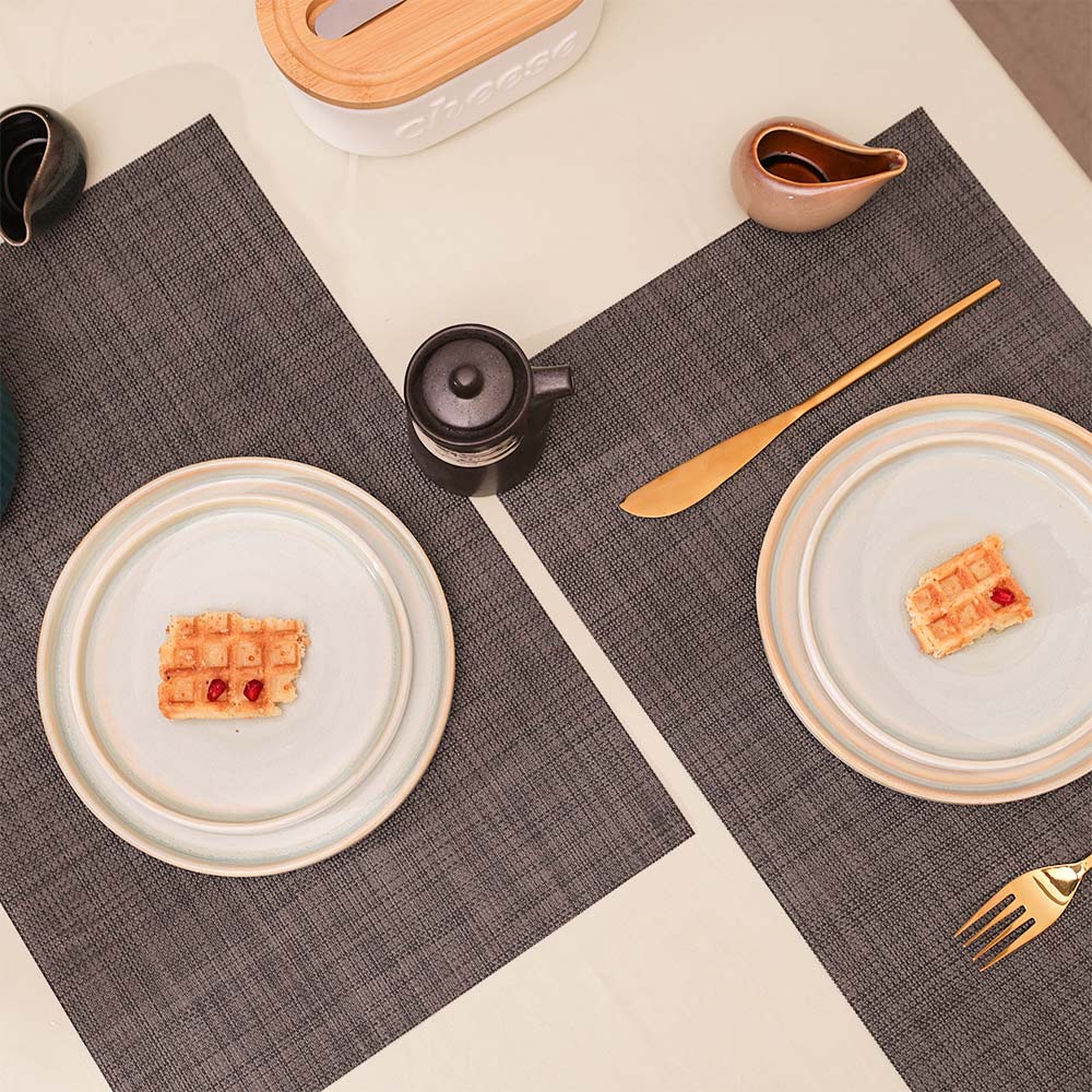 Nava Quarter Plate - Sage