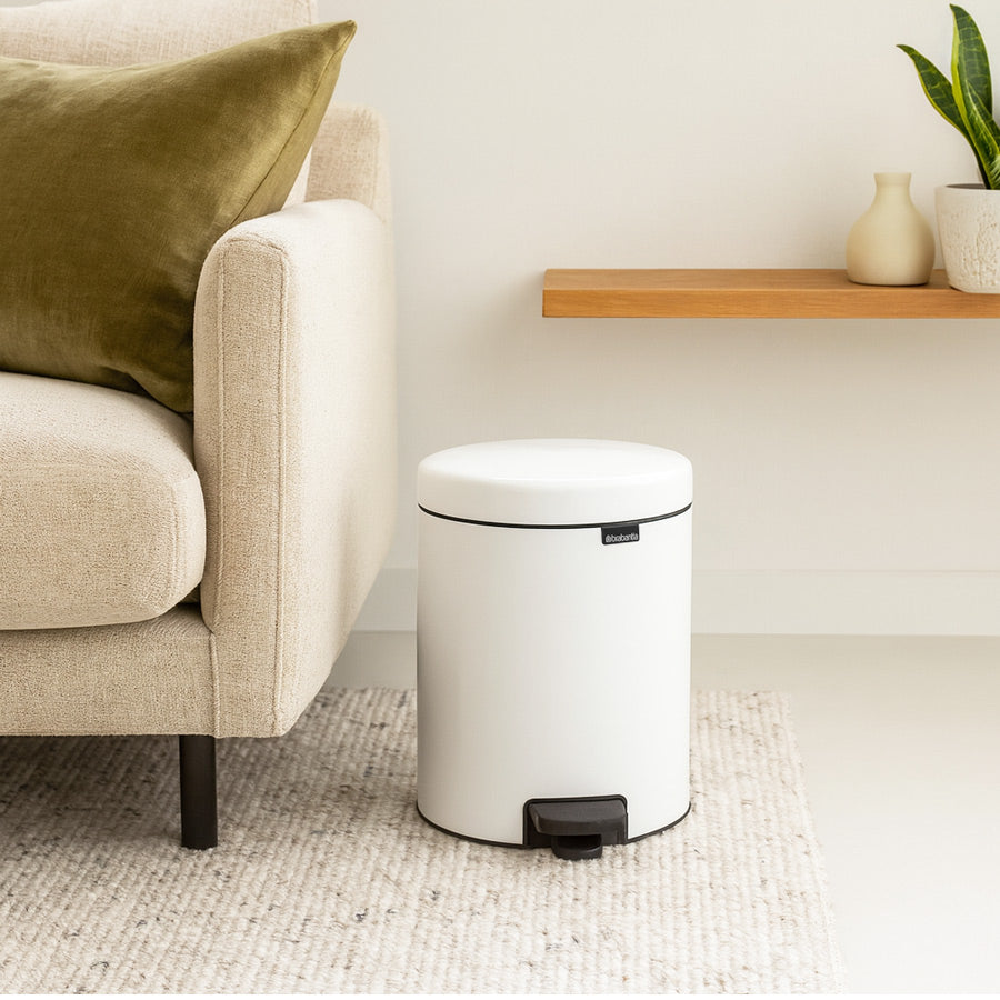 NewIcon Pedal Bin 5L - White