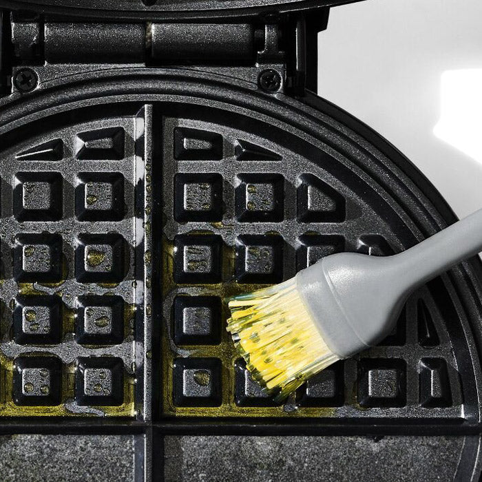 Good Grips Glass Oil Bottle & Silicone Brush Set