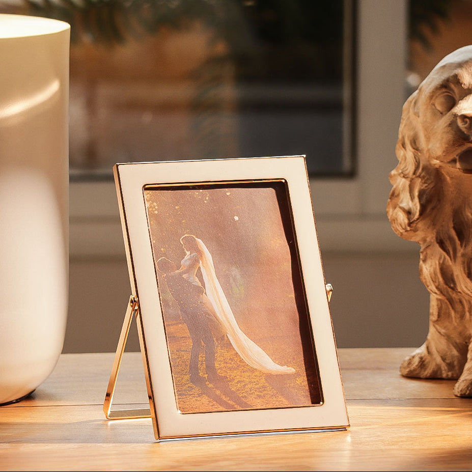 Opus Photo Frame Medium - White Gold