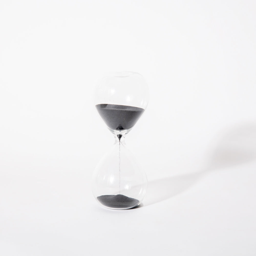 Oslo Hourglass Small - Black