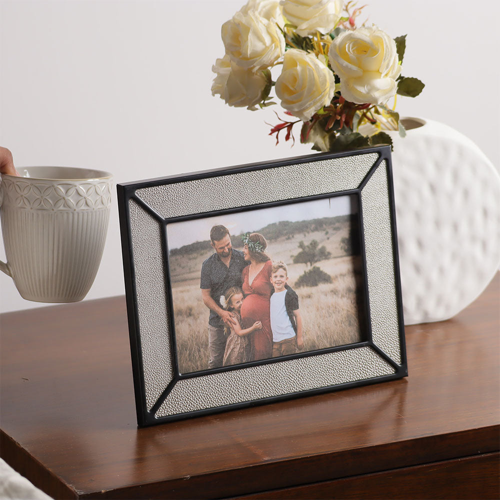 Vera Photo Frame Large - Grey Black