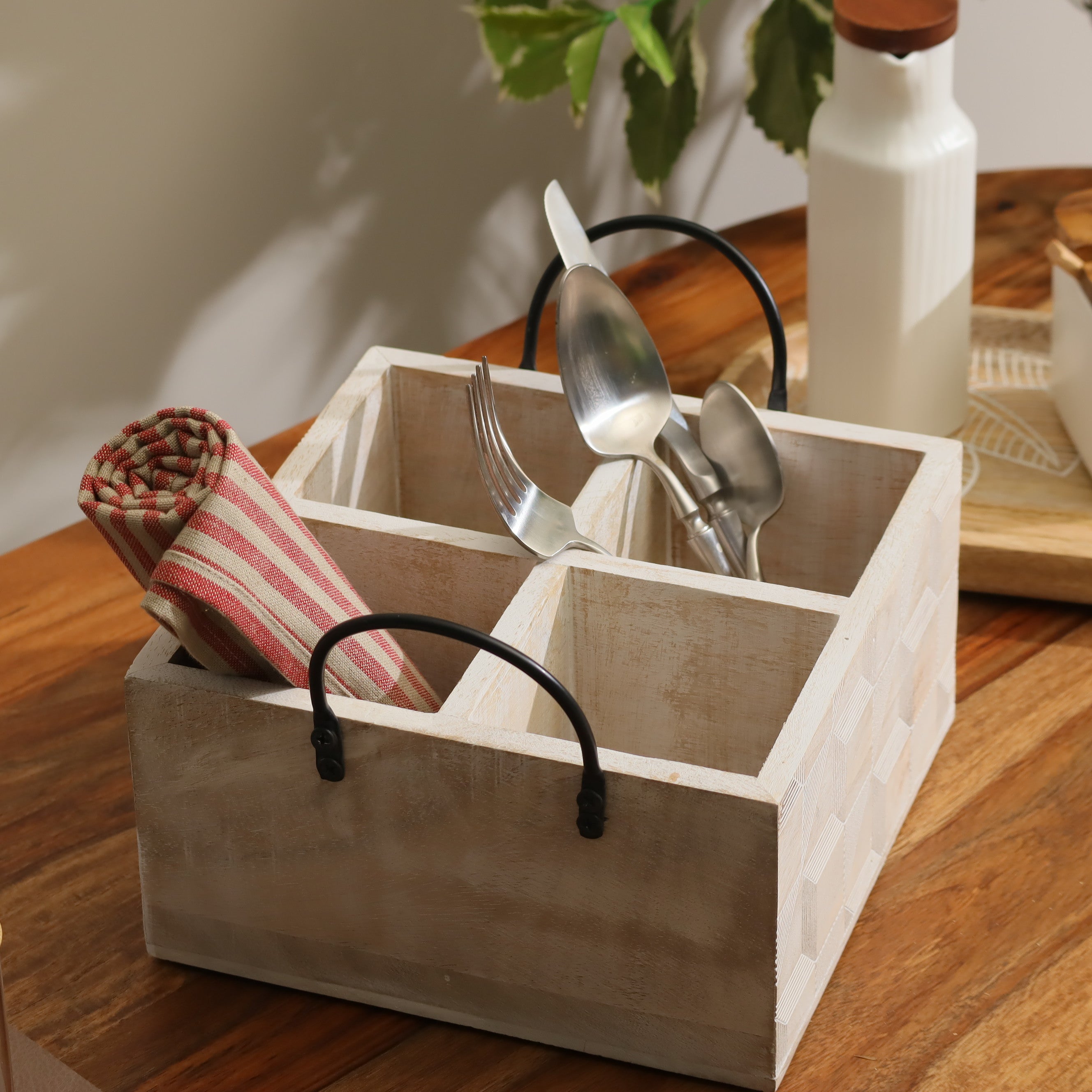 Patterned Square Sectioned Caddy - Aspen White