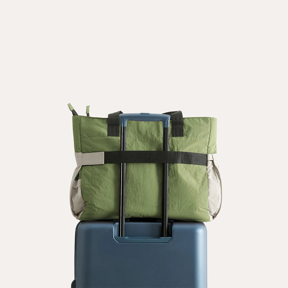 Paz Commute Tote Bag 23L - Green
