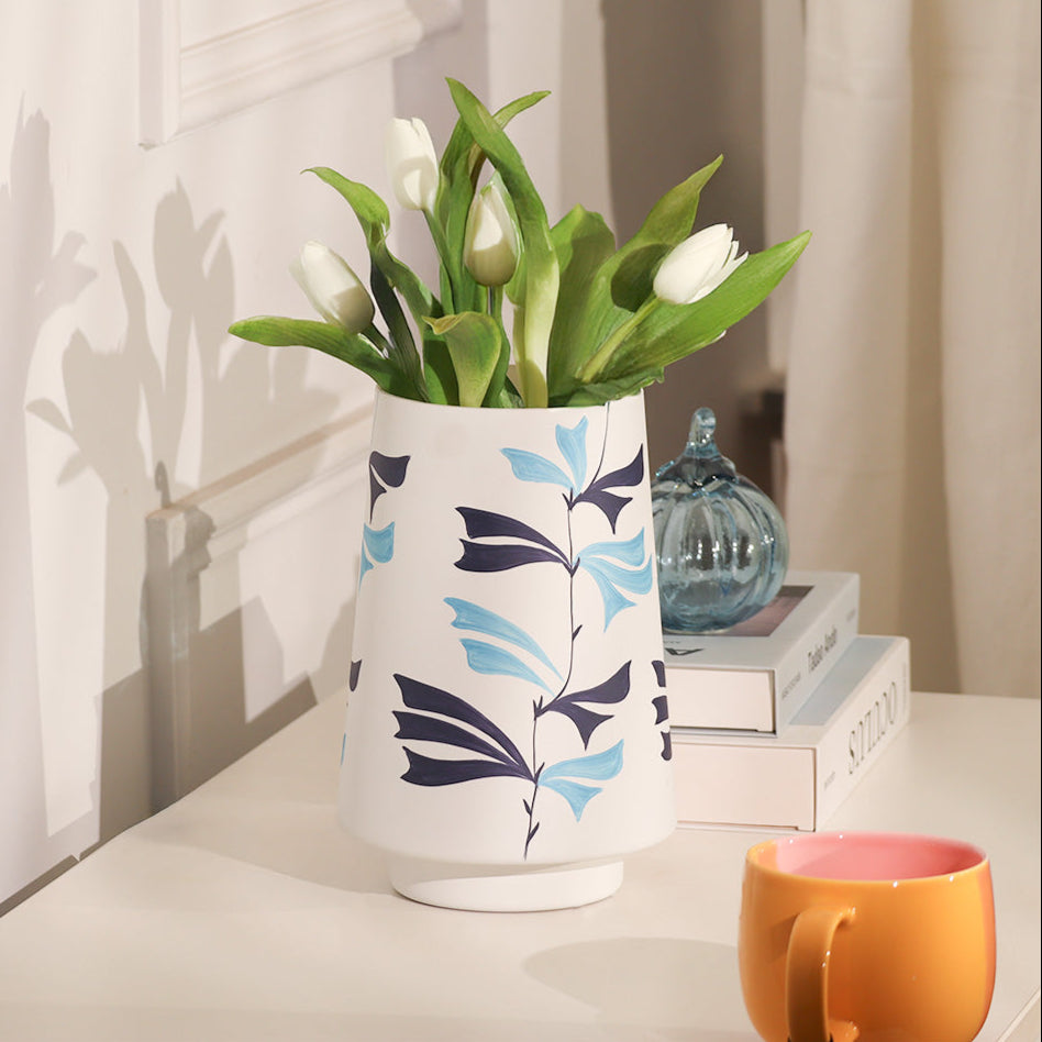 Pennon Handpainted Glass Vase Short - White Blue
