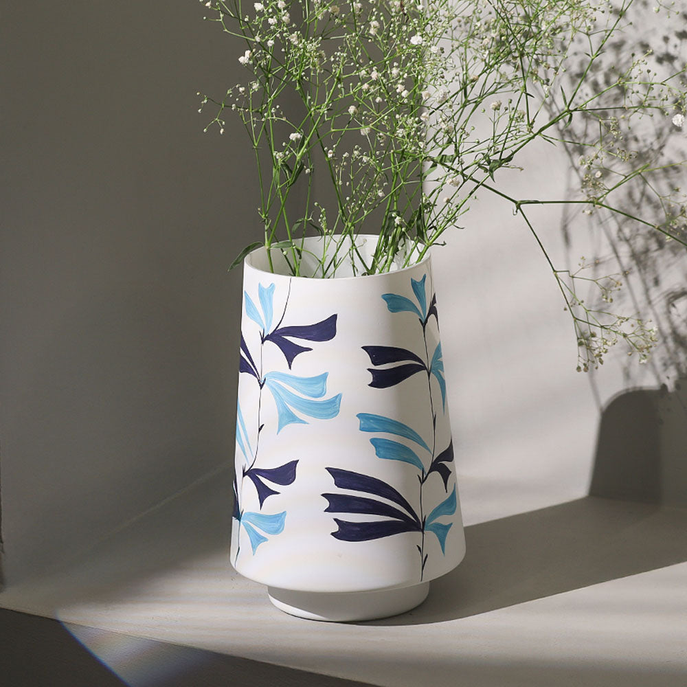 Pennon Handpainted Glass Vase Short - White Blue
