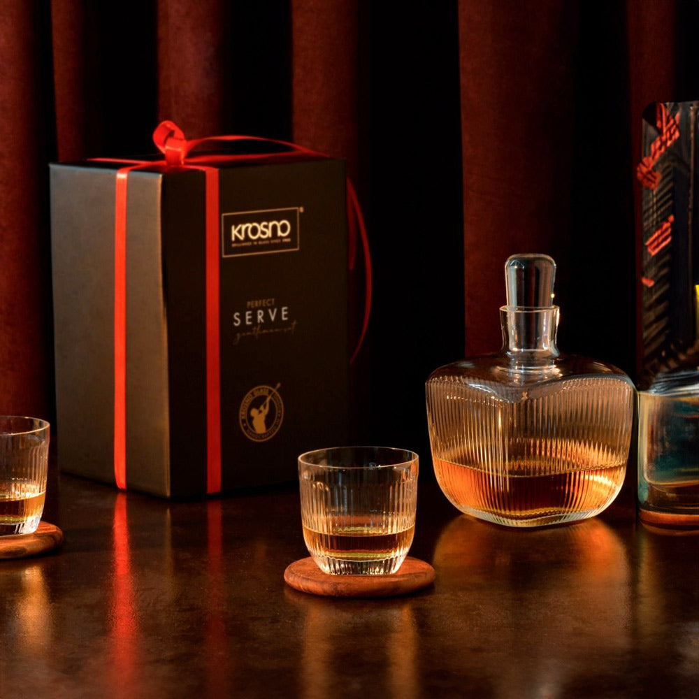 Perfect Serve Gentleman Whiskey Decanter & Glasses Set