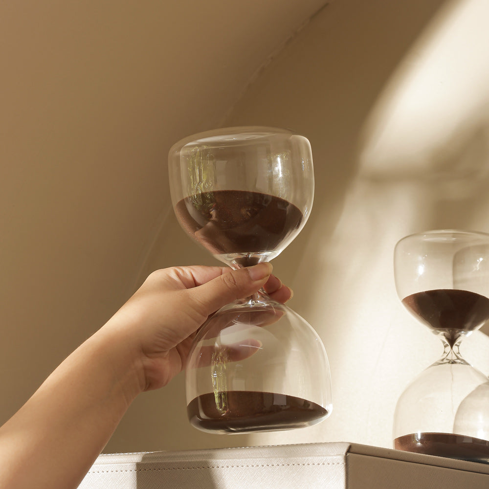 Praha Hourglass Large - Mahogany