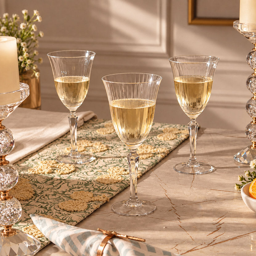Essence Wine Glasses 330ml, Set of 4