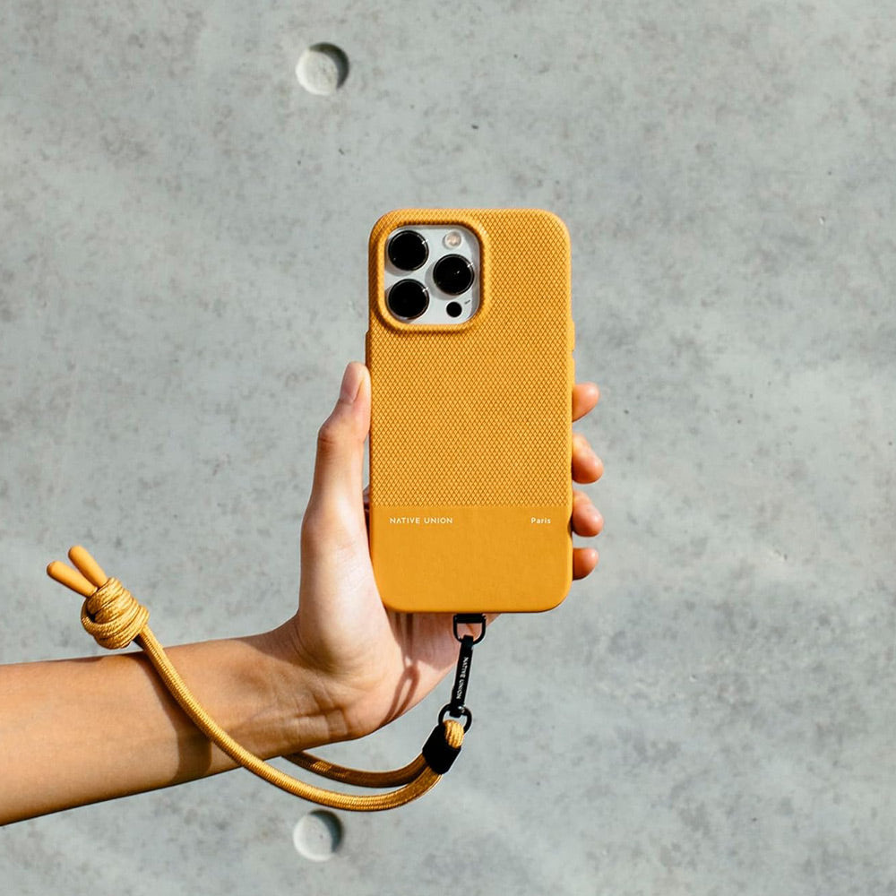 Re-Classic Case for iPhone 16 Pro - Kraft