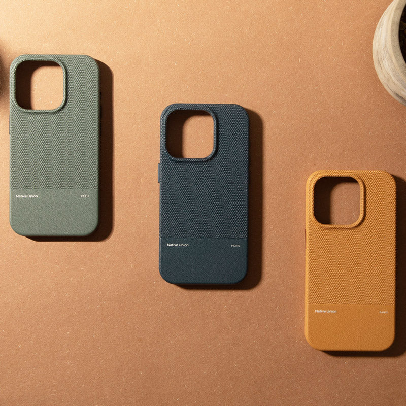 Re-Classic Case for iPhone 16 Pro - Navy