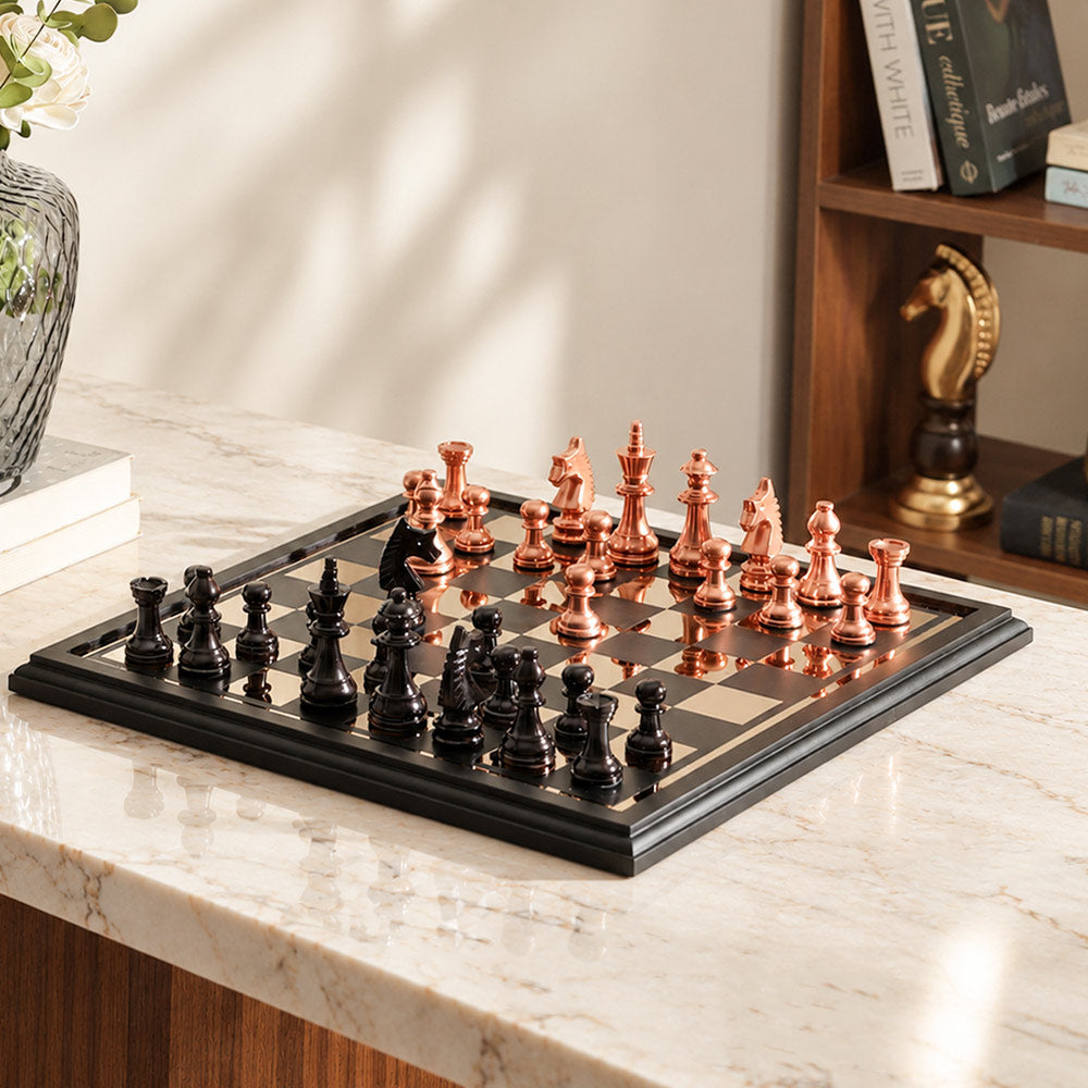 Regalia Tabletop Chess Set - Monochrome