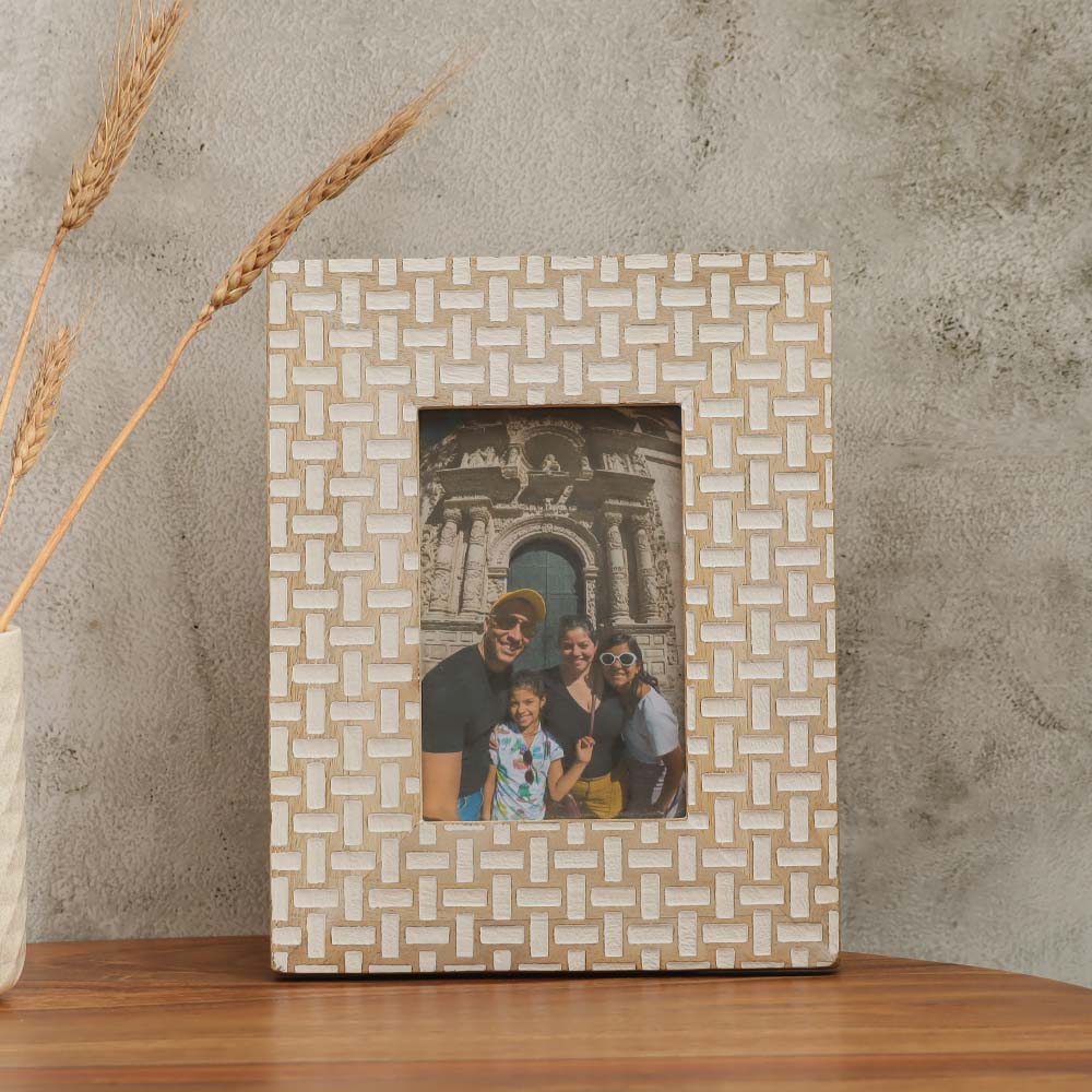 Relief Wooden Photo Frame Medium - Birch