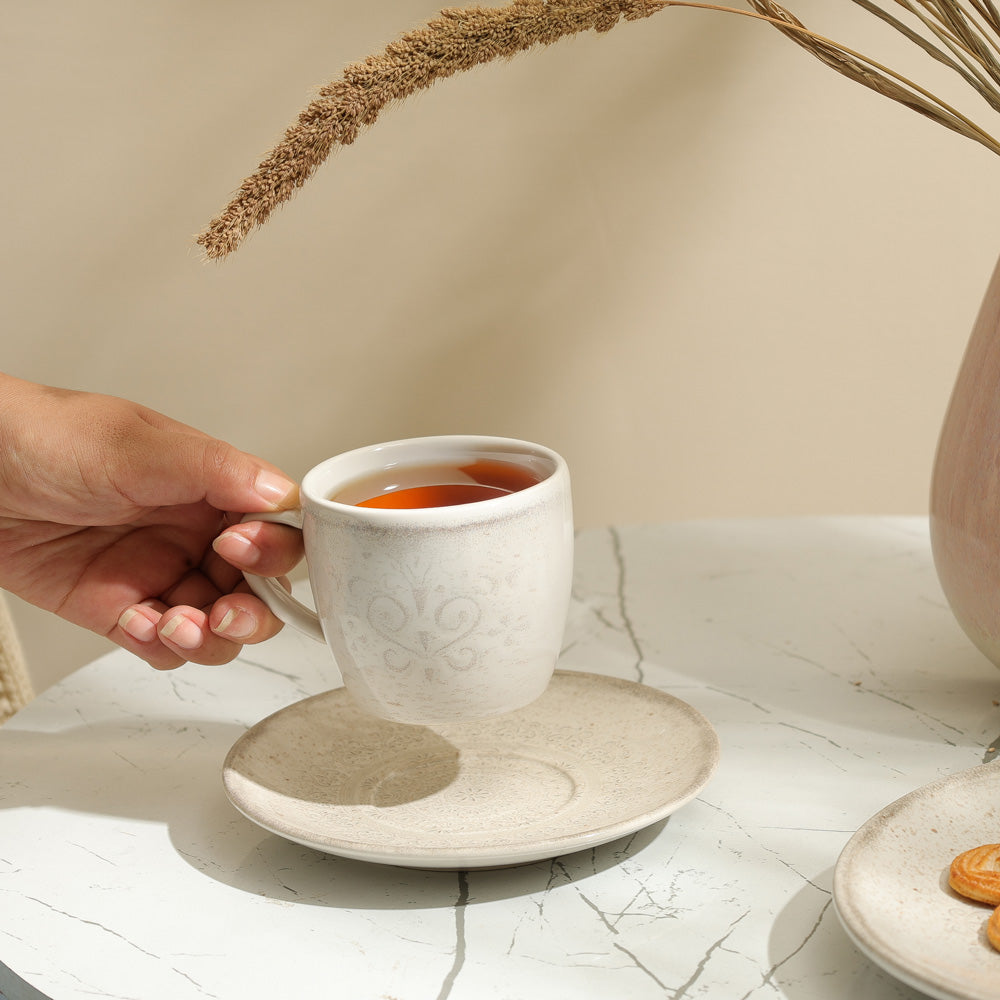 Rubio Cup and Saucer Set - Vintage Beige