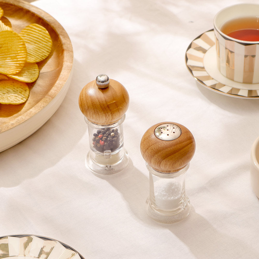 Salt Shaker and Pepper Mill Set