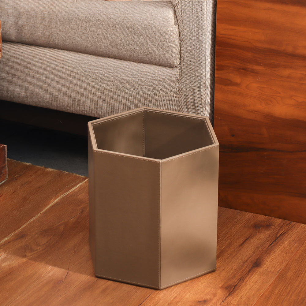 Saxon Waste Bin - Cedar