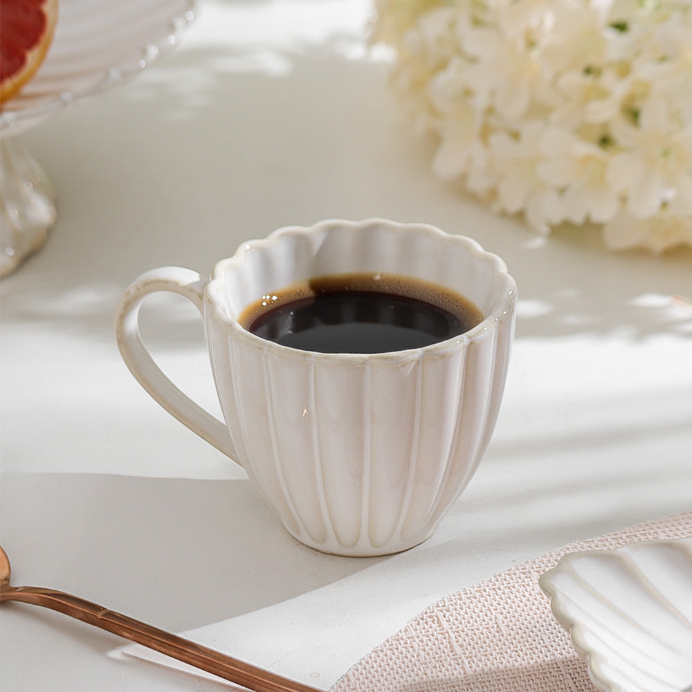 Scallop Tea Cup - Ivory