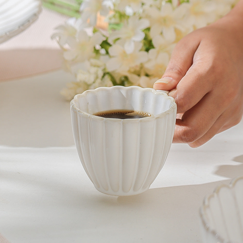 Scallop Tea Cup - Ivory