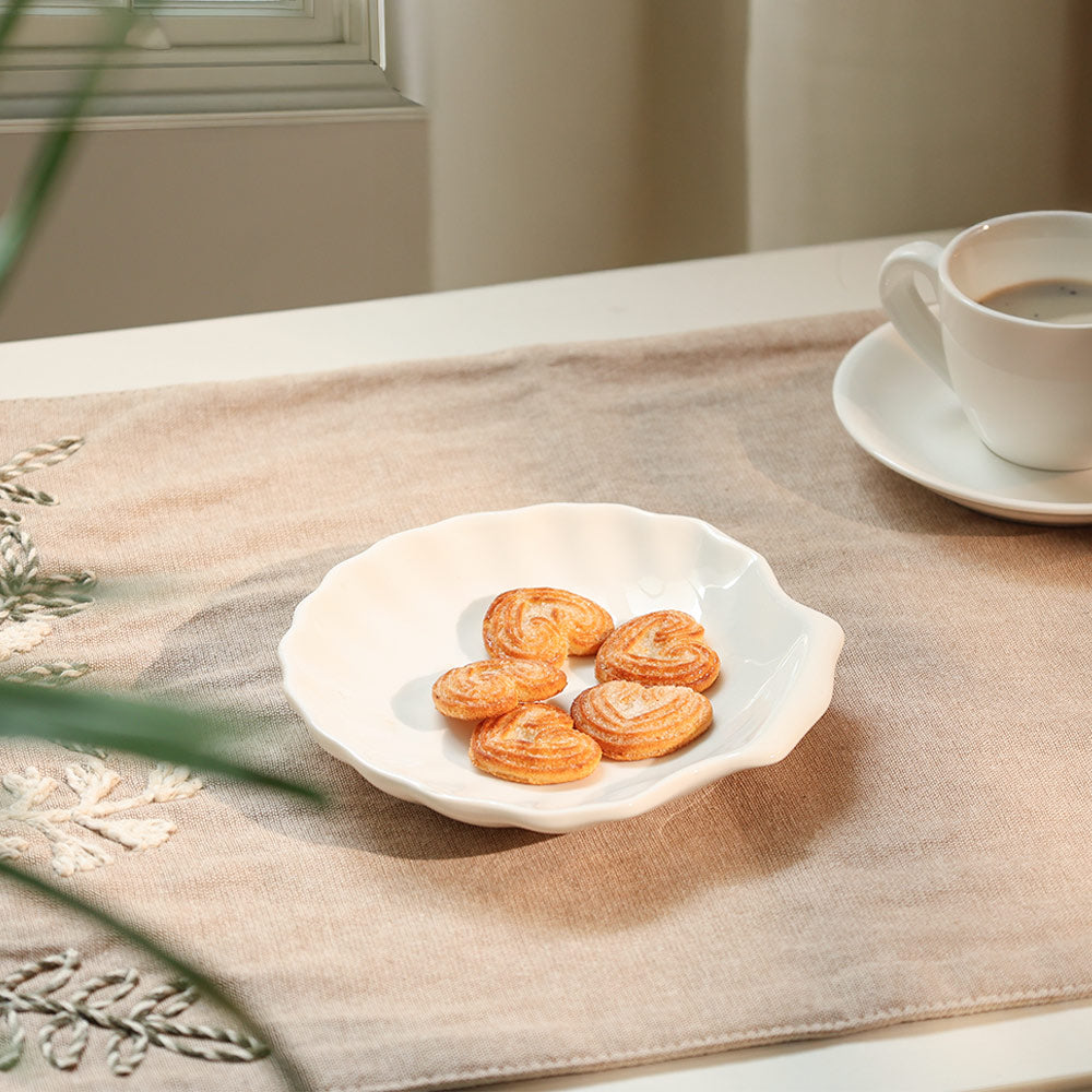 Seashell Porcelain Small Plate - White