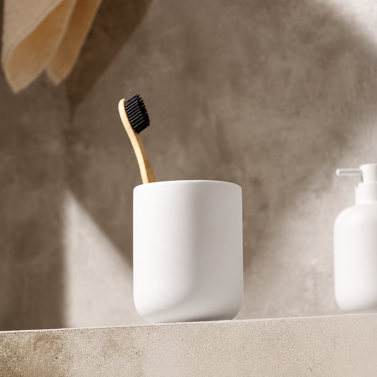 Sensu Toothbrush Tumbler - White