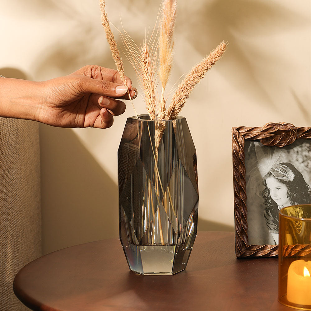 Grandeur Crystal Vase Medium - Smoke