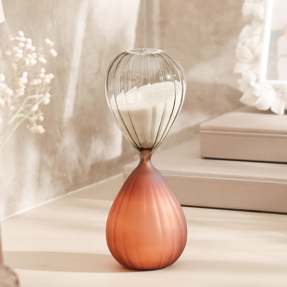 Stockholm Ribbed Hourglass Large - Smoke Amber