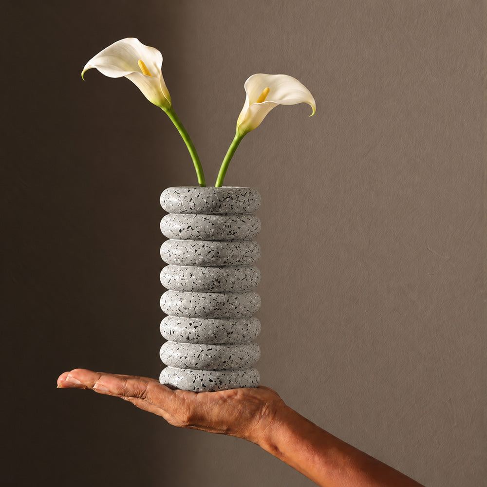 Strata Concrete Vase Small - Speckled Grey