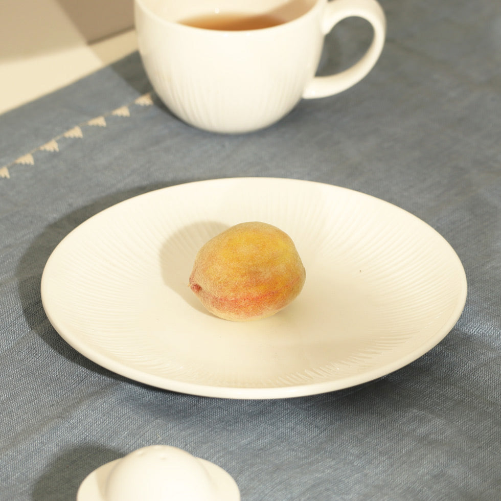 Talia Quarter Plate - Ivory