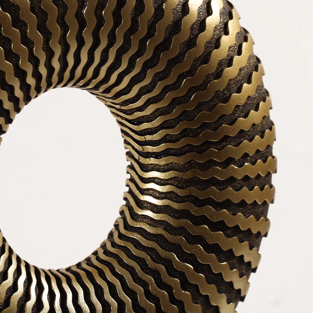 Thresh Decorative Sculpture - Gold & Black