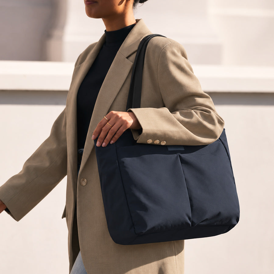 Tokyo Wonder Tote Bag 12L - Navy