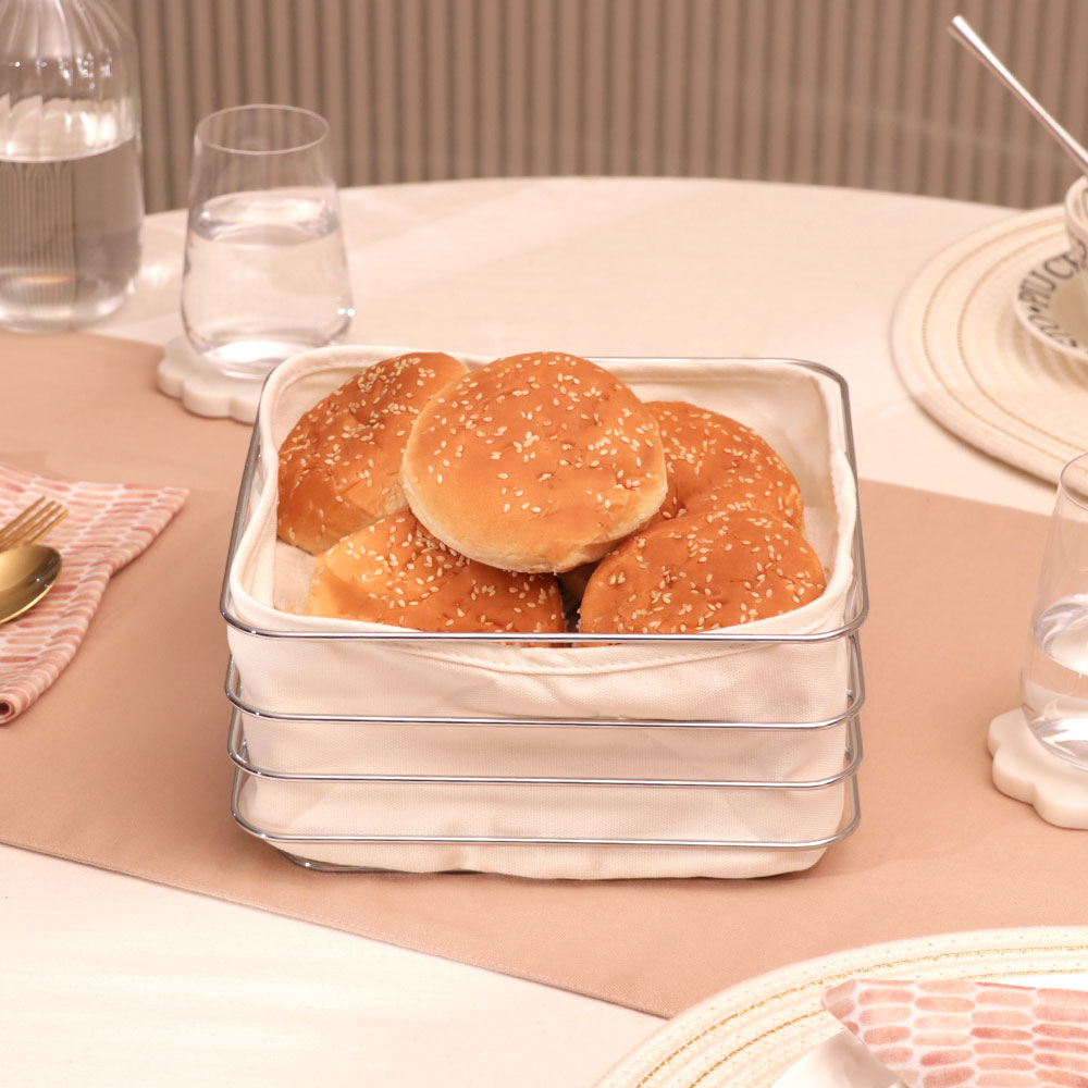 Trace Square Bread Basket with Lining Medium - Silver